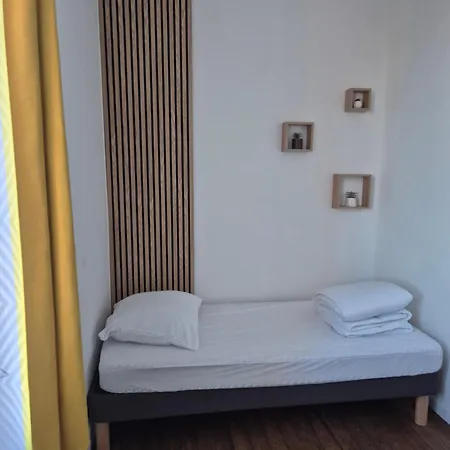 Holiday home Maison A *